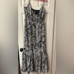 black and white floral maxi dress